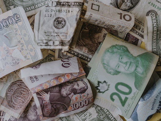 Recieve money in any currency with no fees
